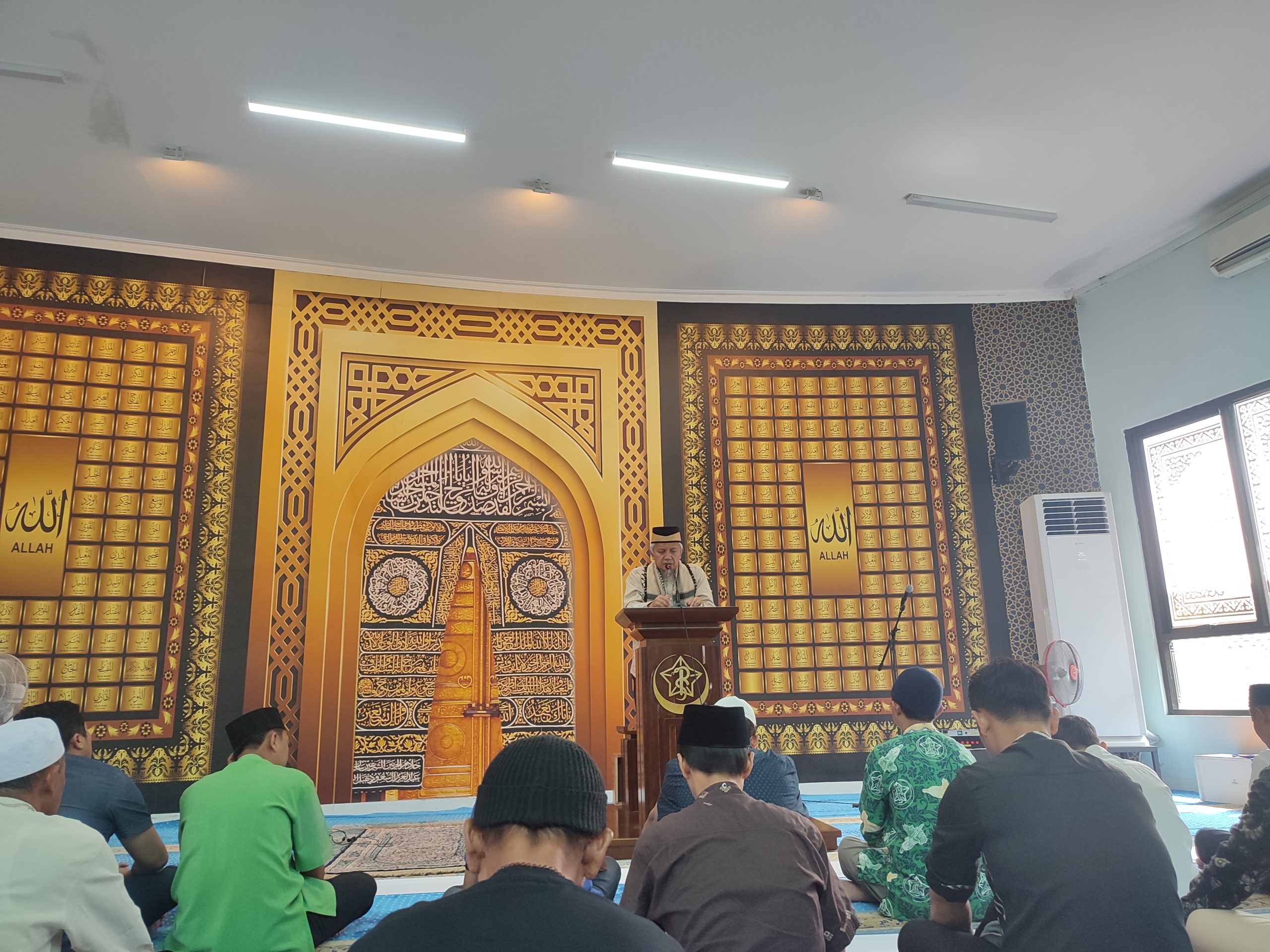 Khotbah Jumat di RS Islam Bogor, Dr. Hendri Tanjung Beberkan 3 Pilar Nutrisi untuk Menghidupkan Jiwa